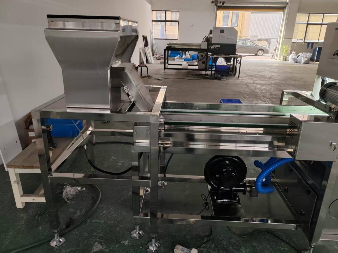 Enrichment Based on Color Difference